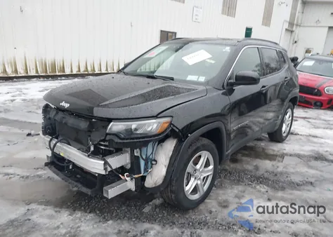 2023 Jeep Compass Latitude 4X4 from USA, damaged, VIN 3C4NJDBN4PT536806
